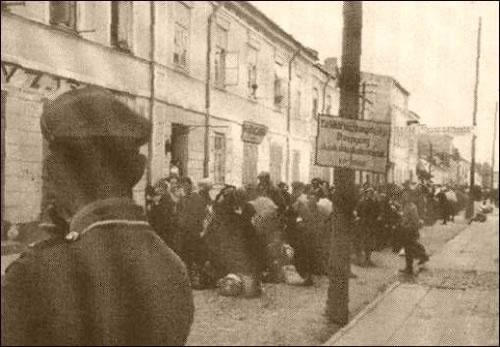 Nazi Roundup in Biala Podlaska 1942 - Grabanowska Street